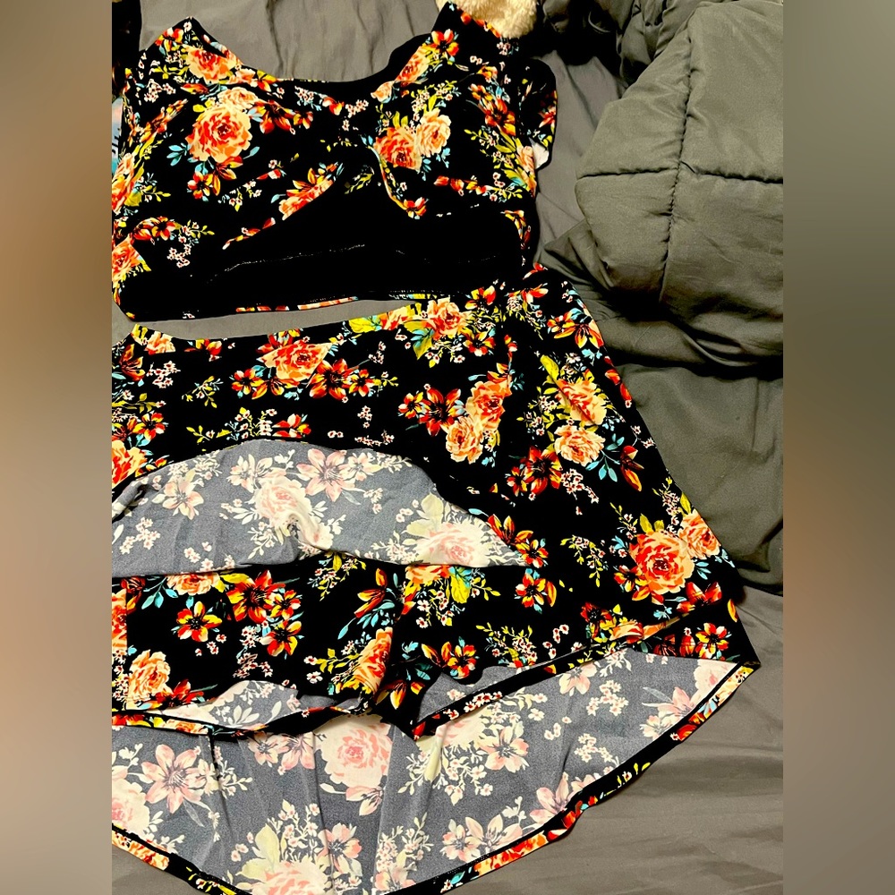 Torrid 2-piece bathing suit.